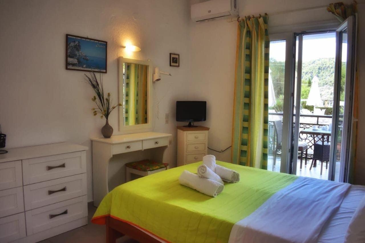 Pegasus Apartments Stafylos Exterior foto